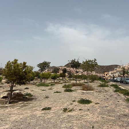 Piso Con Ac, Piscina Y Pista De Padel Y Tenis En Águilas Exteriér fotografie