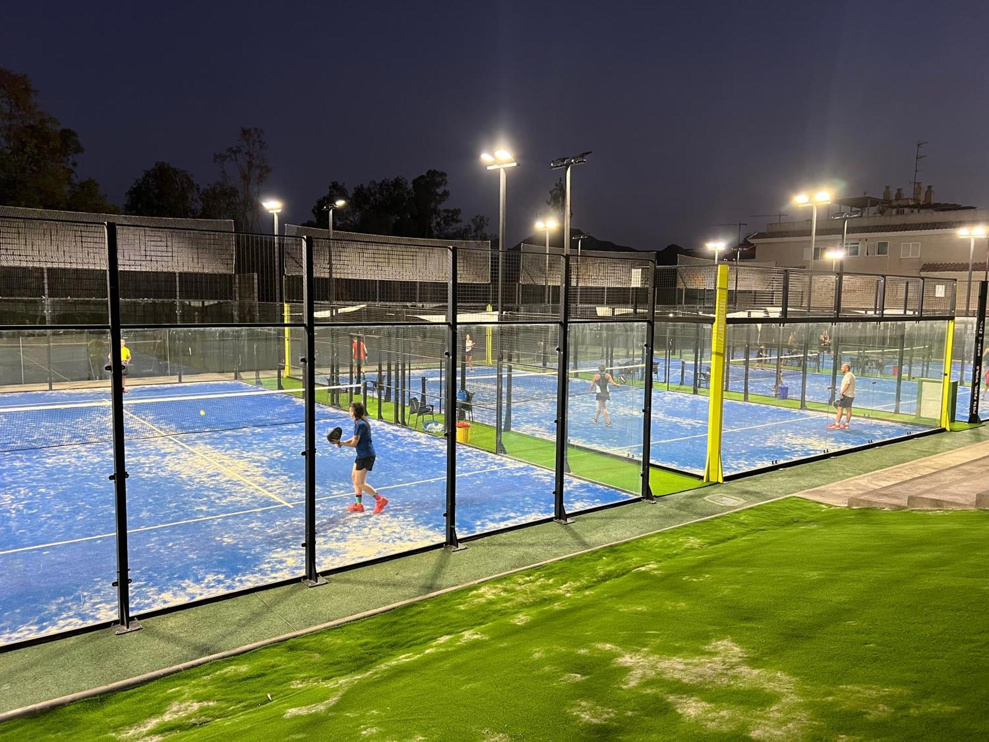 Piso Con Ac, Piscina Y Pista De Padel Y Tenis En Águilas Exteriér fotografie